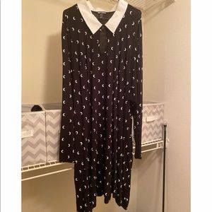 HT Moon Peter Pan Collar Dress